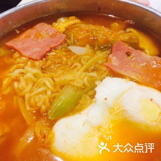 泡菜辛拉面