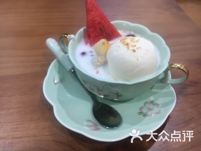 青巴愣:位置:海口灵山绿地城商场1楼,.海口美食