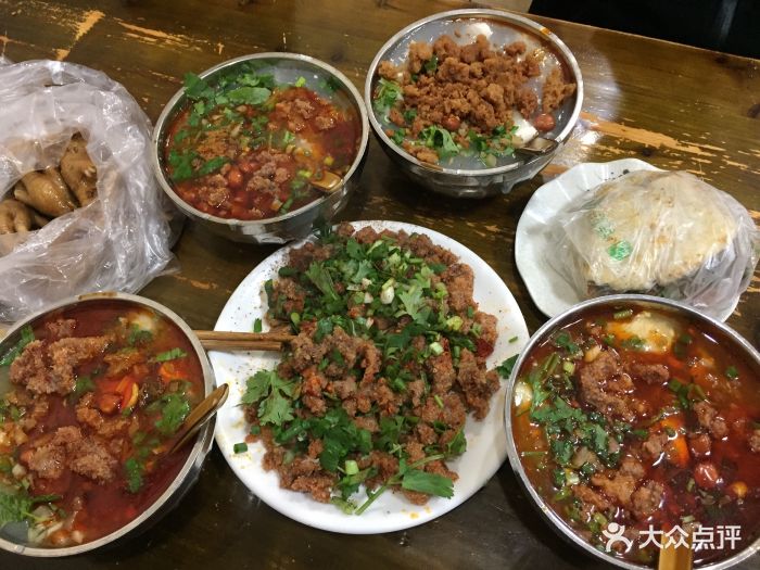 九九豆腐脑(乐山总店)粉蒸牛肉豆腐脑图片 - 第186张