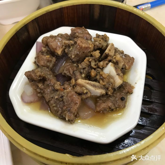 黑椒蒸牛仔骨