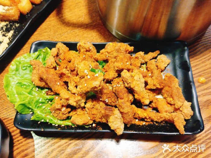 巴府红料串串香61烧烤(嘉定店)炸酥肉图片