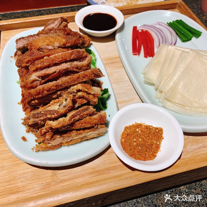 真地道京味府·鲜橙烤鸭(东大桥店)老北京烧羊肉图片