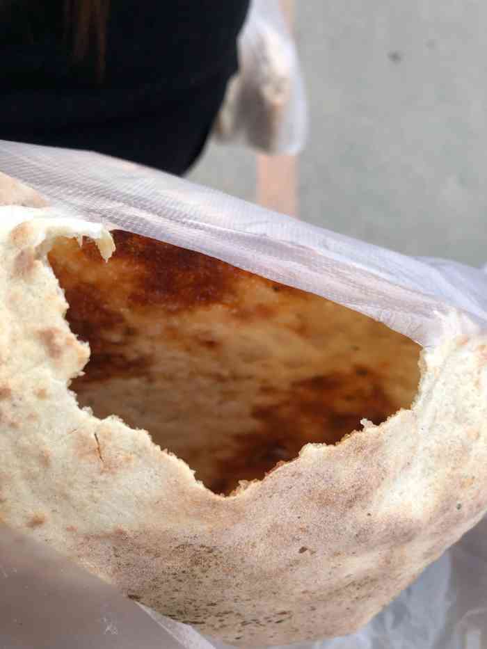 永发祥刘家糖鼓火烧"为了吃个特色愣是排了一个半小时的队.