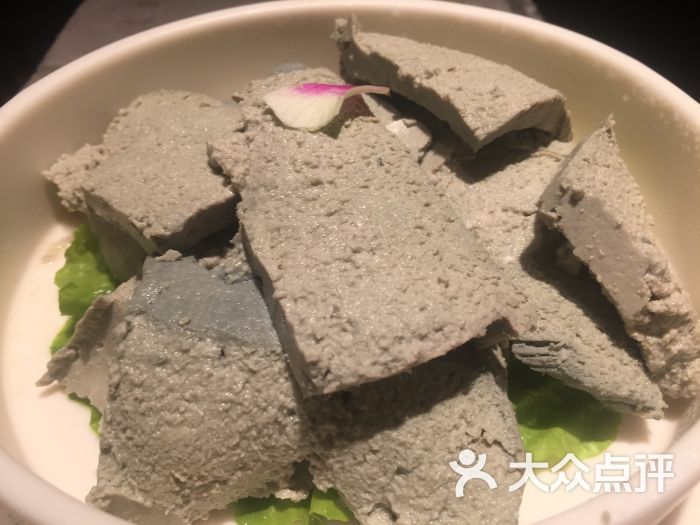 周师兄大刀腰片老火锅(解放碑店)自制黑豆花图片 第3张