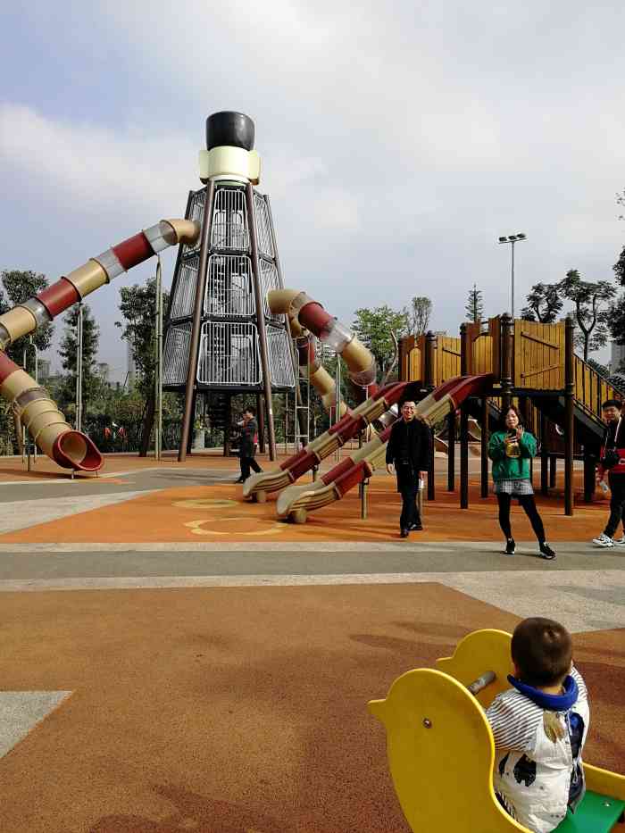 枫香湖儿童公园-"昨天有幸跑到璧山儿童公园走了一趟