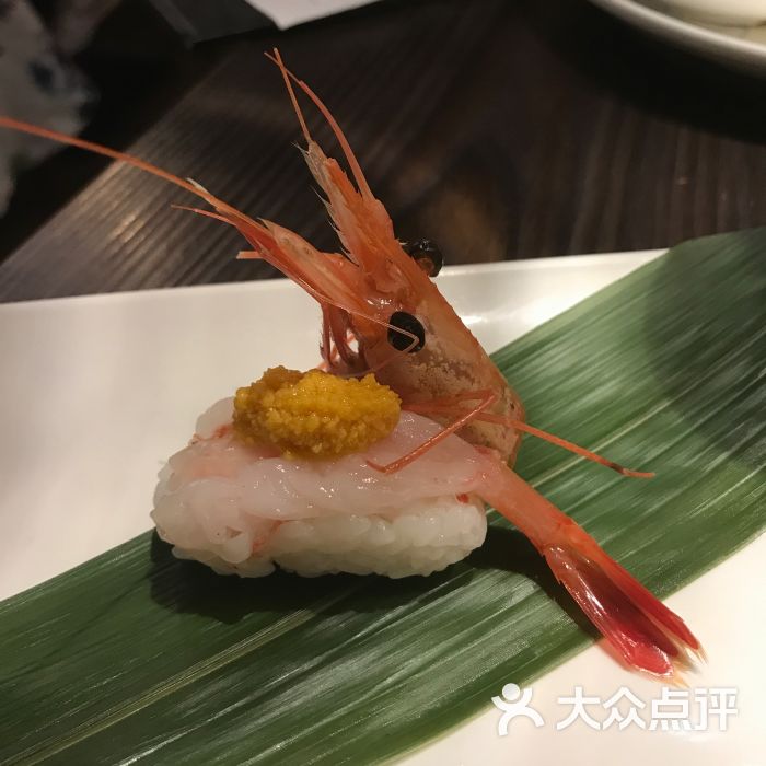 北极海胆甜虾寿司