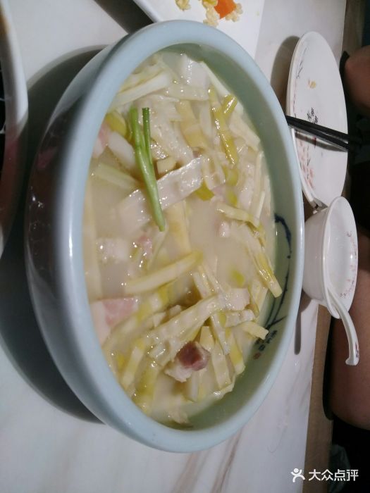 鸡汁嫩鲜笋