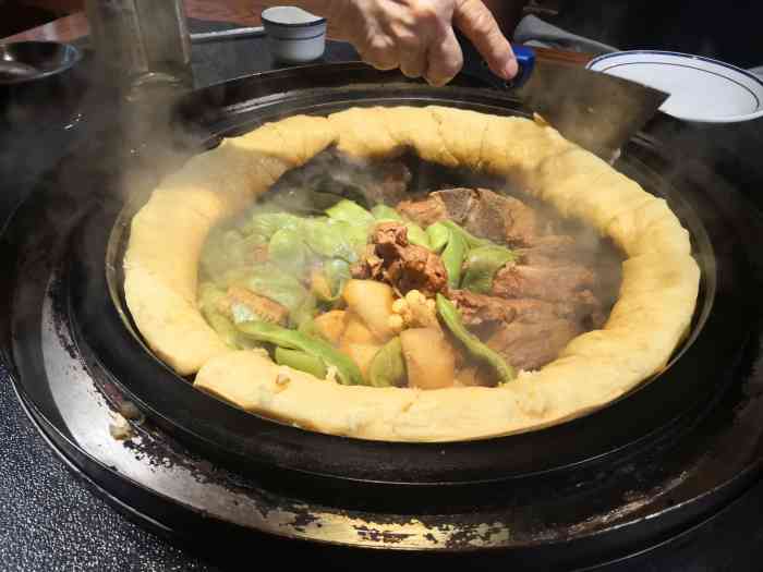 小锅烀饼(公园南路店)-"念叨了很久很久的铁锅烀饼来