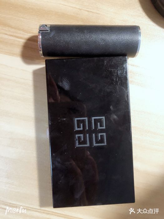 买奢侈品去哪里?去武商.哈哈哈哈A座都是Di.