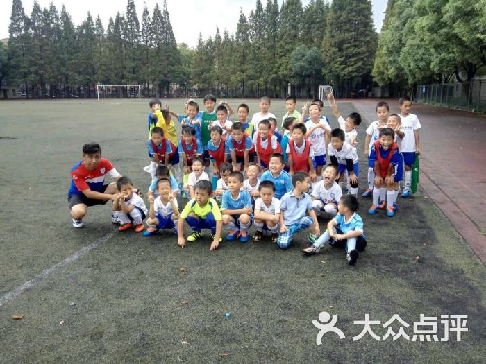 刘军足球训练营-图片-上海运动健身