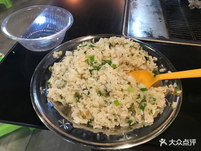 机械厂老歪王特色烧烤(荟溪城店)葱油饭图片