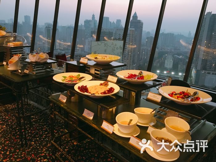 凌璇阁(花园酒店旋转餐厅)-图片