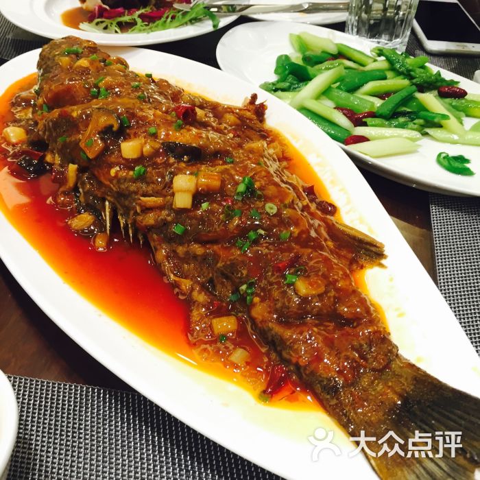 颐园美食茶室-干烧鲈鱼图片-北京美食-大众点评网