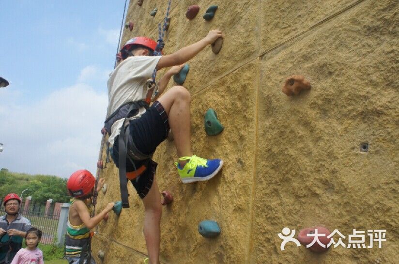 广西智海户外活动策划有限公司-攀岩活动图片