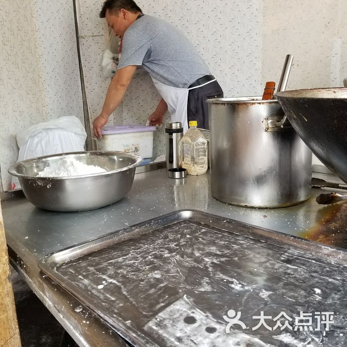 邓师傅糖油果子