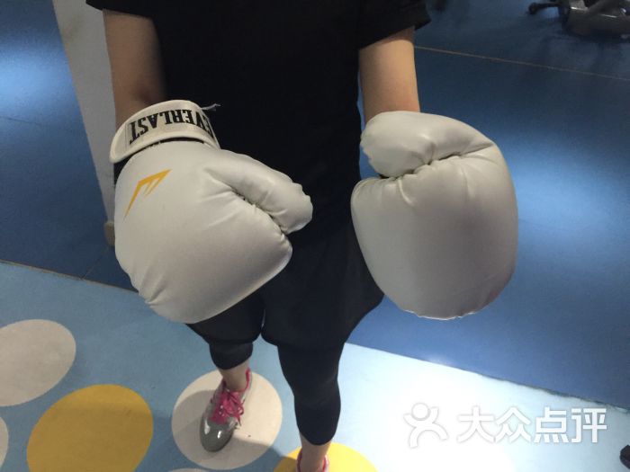 M&J BLAZING STAR形体健身工作室-图片-上