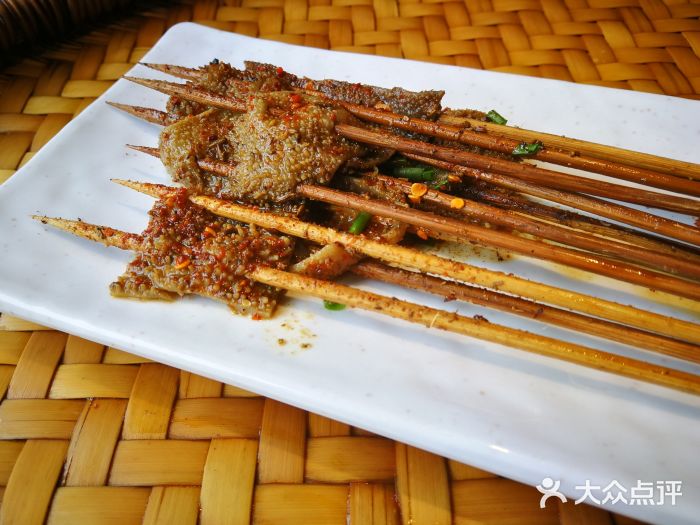 洪太极小龙虾烧烤(光大店)鲜烤毛肚图片
