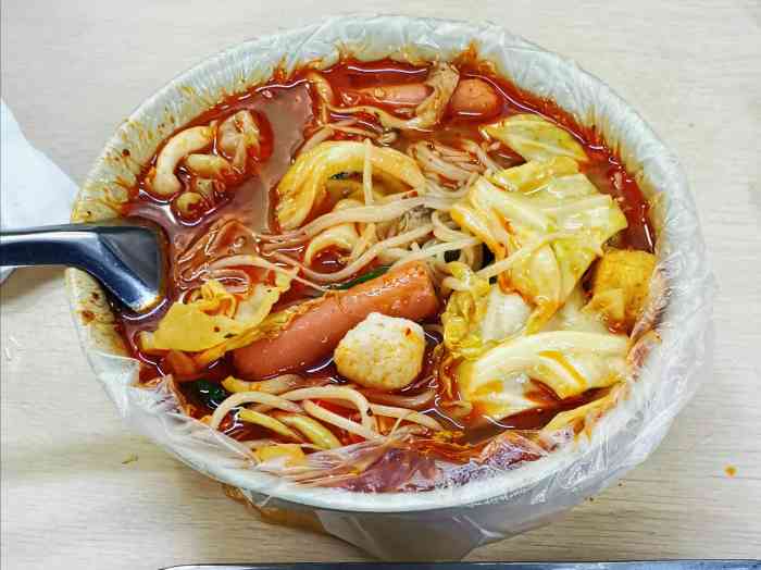 七台河福临大碗麻辣烫-"#虽然长辈说不健康但我一定要