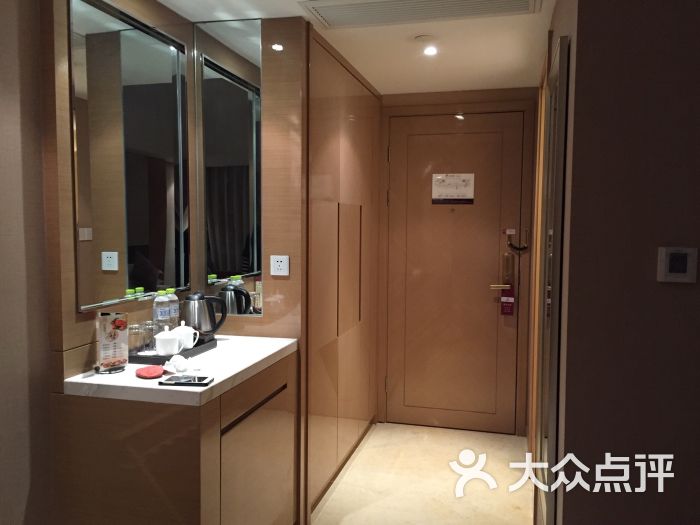 白玉兰酒店(枣林路店)图片 - 第2张