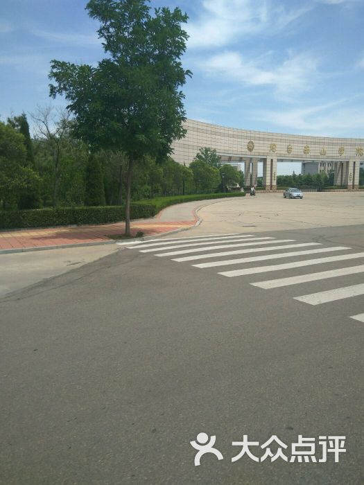 烟台南山学院(南山中路)图片 第1张