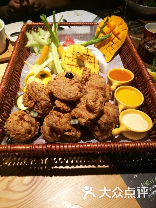 丽斯百合牛排主题餐厅 flora steak bar水果炸鸡图片 - 第12张