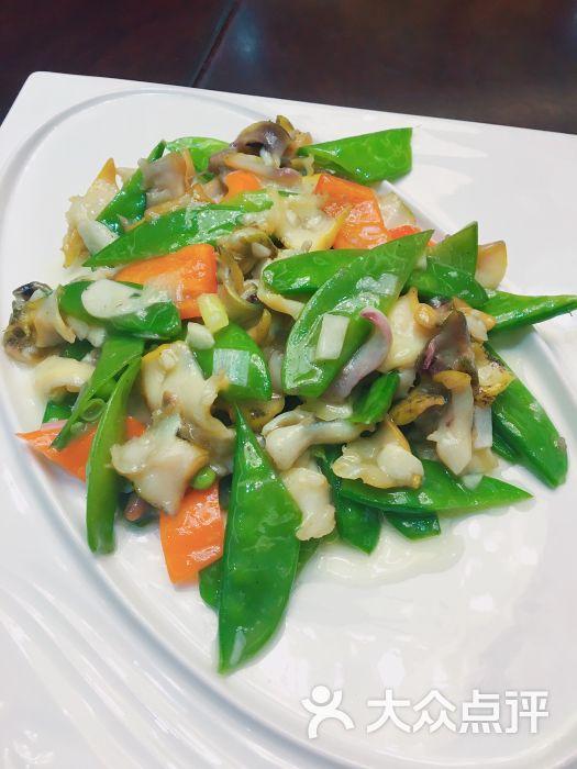 正阳春:哥哥的女儿过百天宴,现在正阳春.天津美