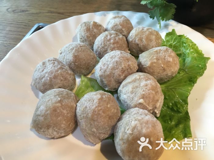 龙汀小煮火锅工坊(中大银泰城店)包心贡丸图片 第3张