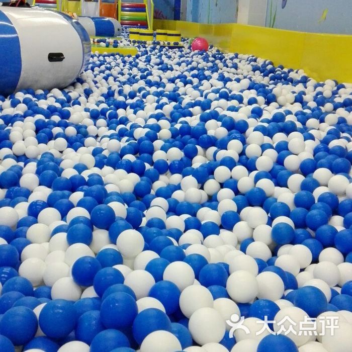 啦啦童趣城