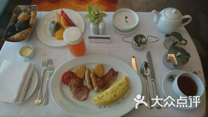 客房送餐