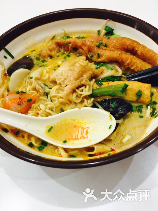 张亮麻辣烫(延安西路店)麻辣烫图片 - 第1张
