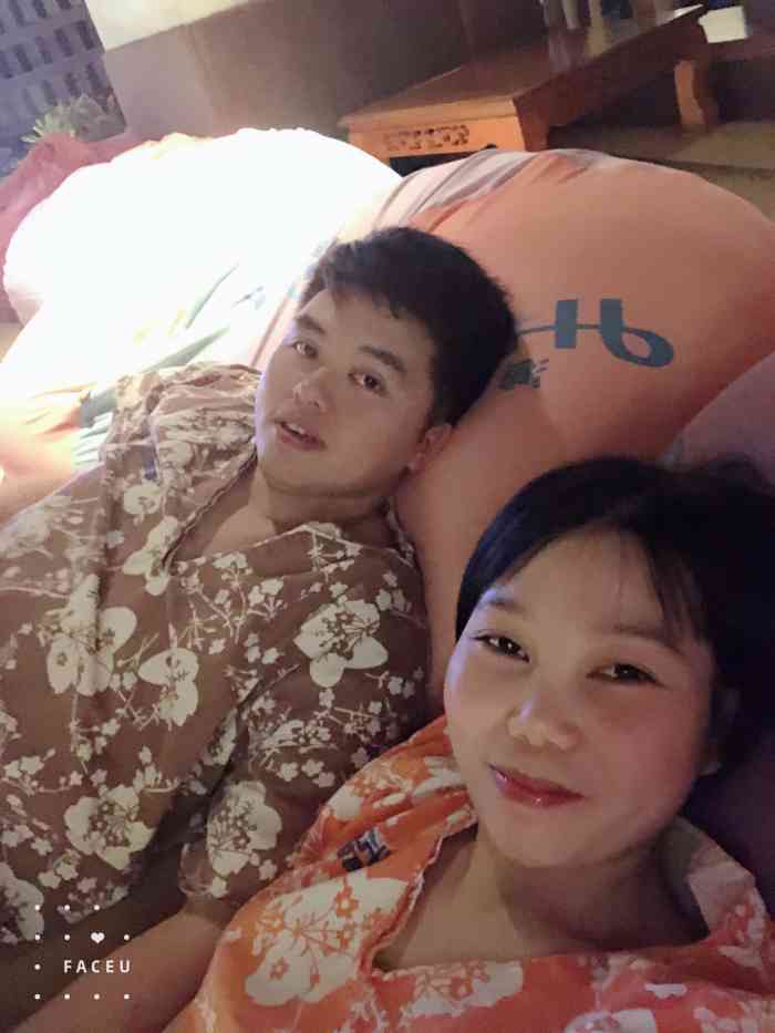 海茵汇温泉(滨江店)-"算是常客了,环境不错,设施也不错!就是现.