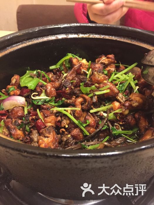 重庆巴爷香辣鸡煲(南小巷店)茶树菇鸡煲图片 - 第5张