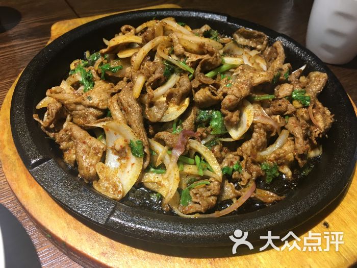 铁板炒炒烤羊肉