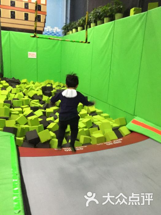 酷跳蹦床主题公园-图片-深圳