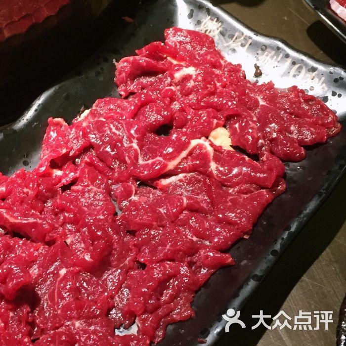 左庭右院潮汕鲜牛肉火锅(簋街店)嫩肉图片 - 第5722张