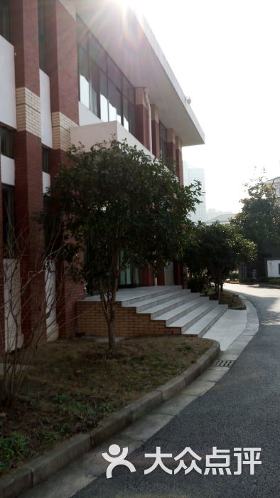 无锡市太湖格致中学-图片-无锡教育培训