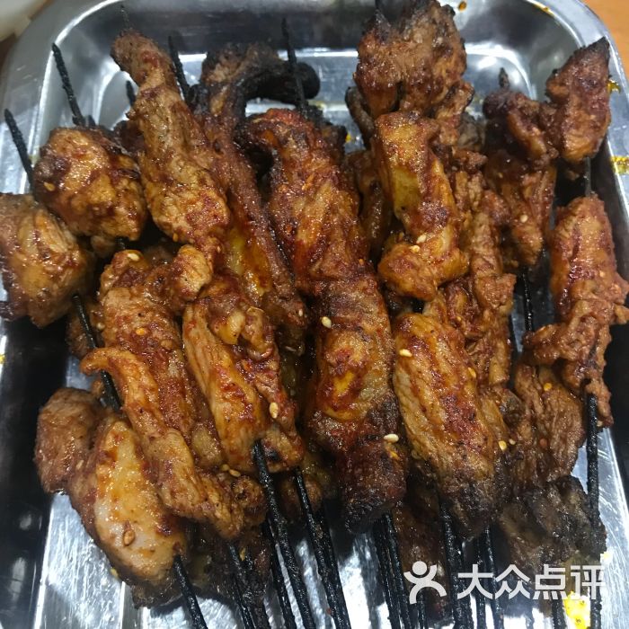 马一刀烤肉美食城烤羊排图片 - 第2张