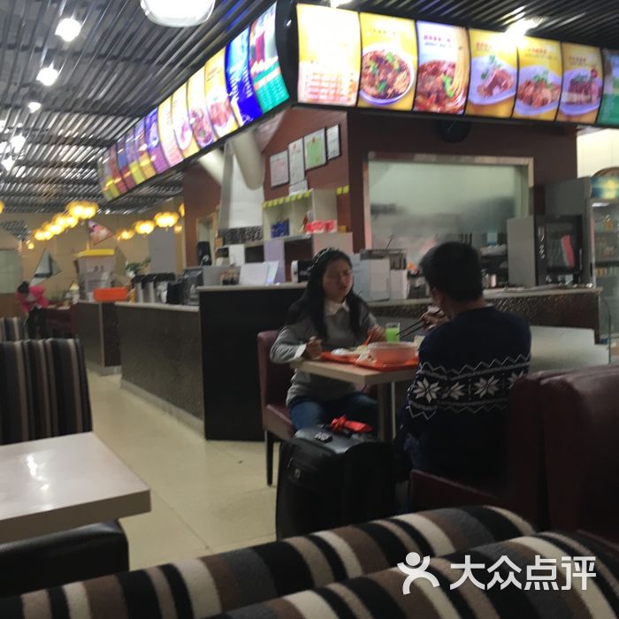 一品鲜潮味汤粉世家