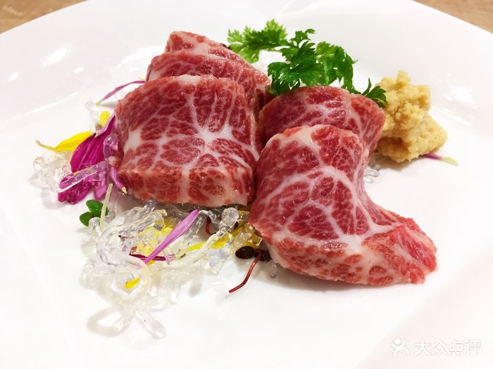 雪花马肉