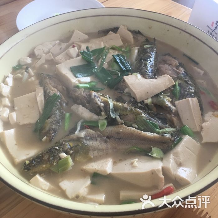 黄丫头炖豆腐