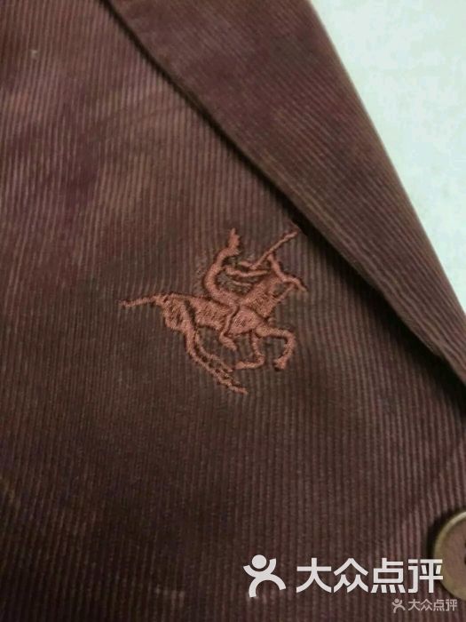 洗鞋修鞋行:这家洗鞋店非常不错,鞋子洗的很.天