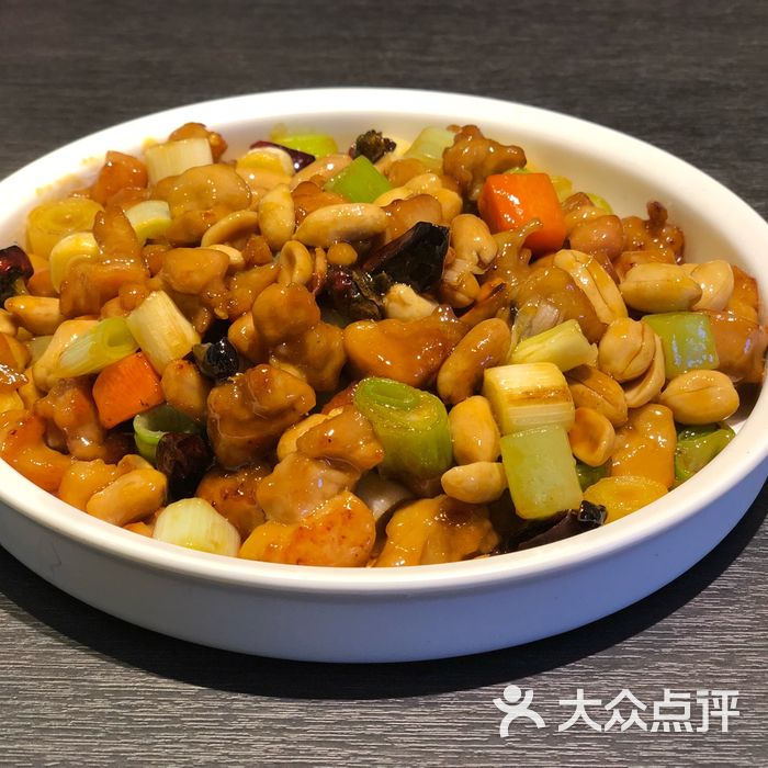咪咕咪咕小健健           ujinyu           11点准时