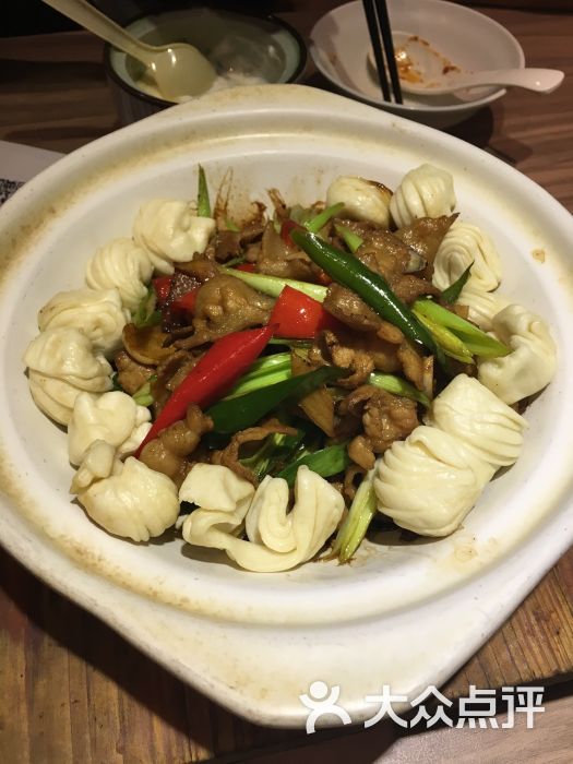 五花肉焖花卷
