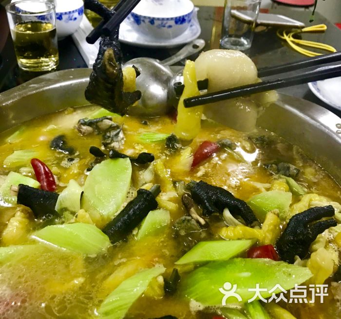 五哥童仔鸡图片 - 第1张