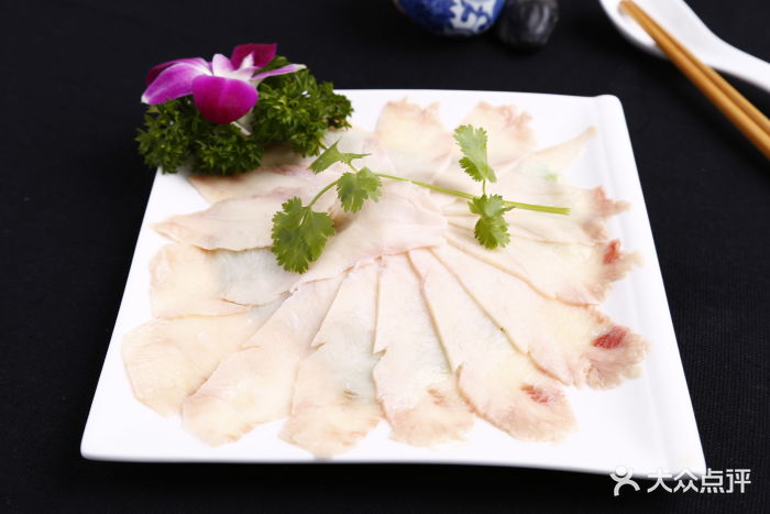 潮牛牛肉火锅(潮牛-潮汕牛肉火锅)胸口油图片 - 第1张