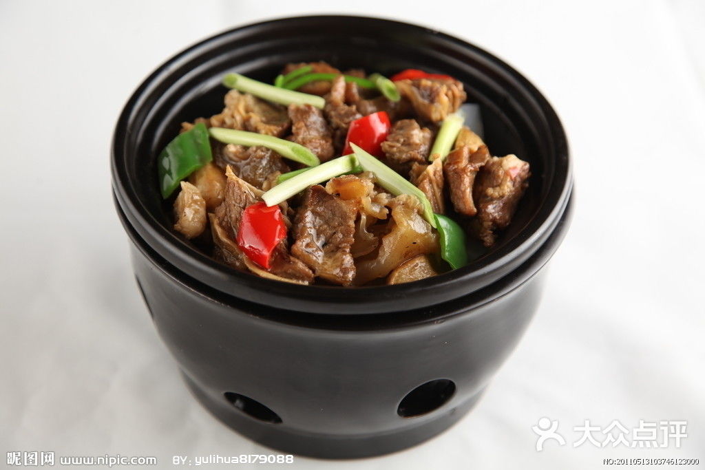 牛腩砂锅