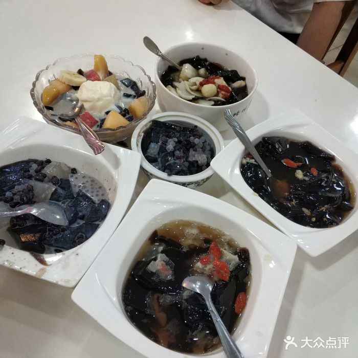 梧州双钱龟苓膏(丽港航母店)图片 - 第58张