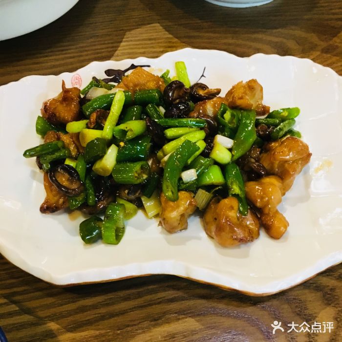 一家网红店,夫妻俩一起经营的,瞬间就觉得.-小