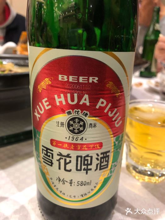 新洪记·丽久饭店(铁西店)老雪花啤酒图片