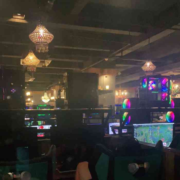 楚倩网咖(楚河汉街店)